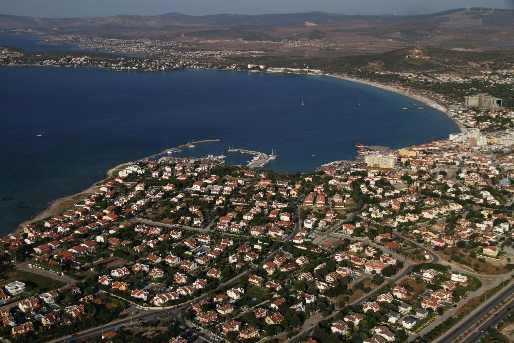 Larimar Boutique Hotel Кешме Экстерьер фото
